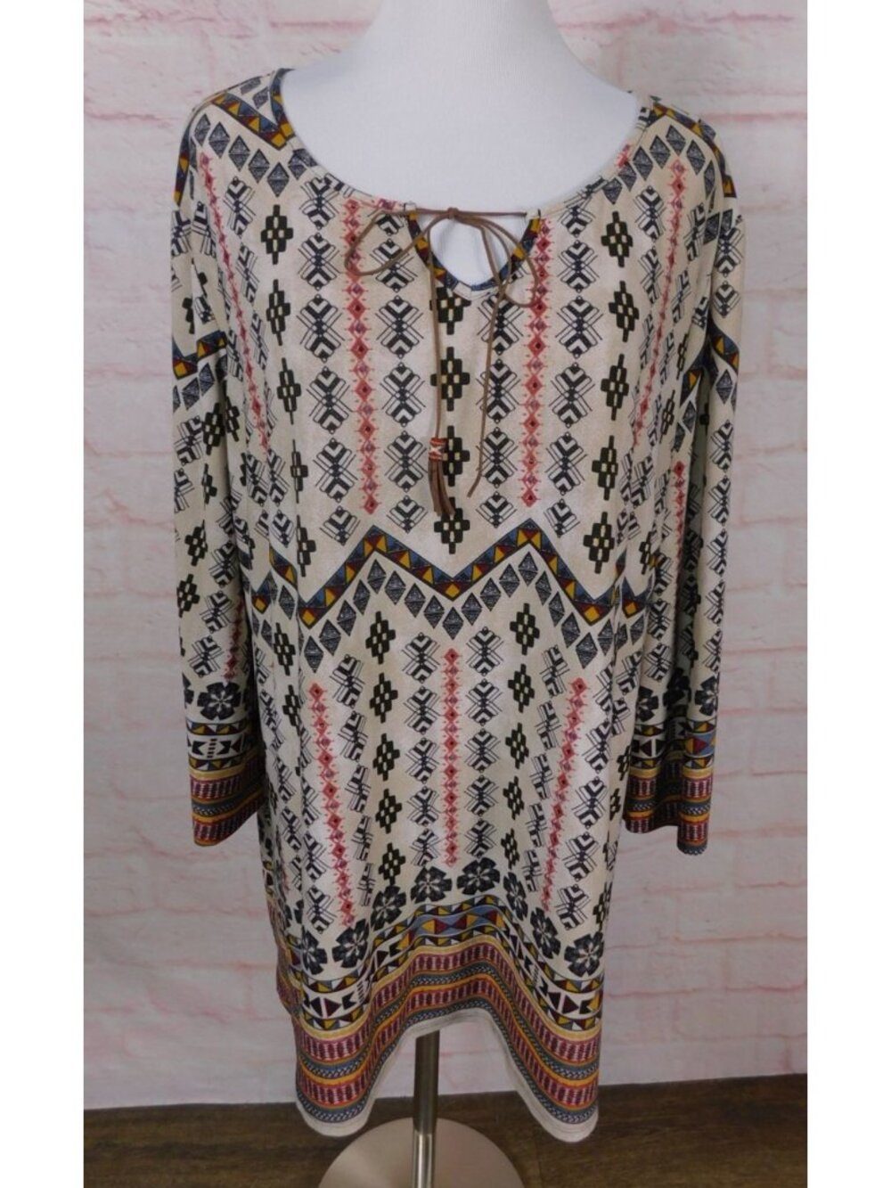 Cato Woman Geometric Print Tunic Top With Tie Neck Multicolor 3/4 Sleeve Plus Si